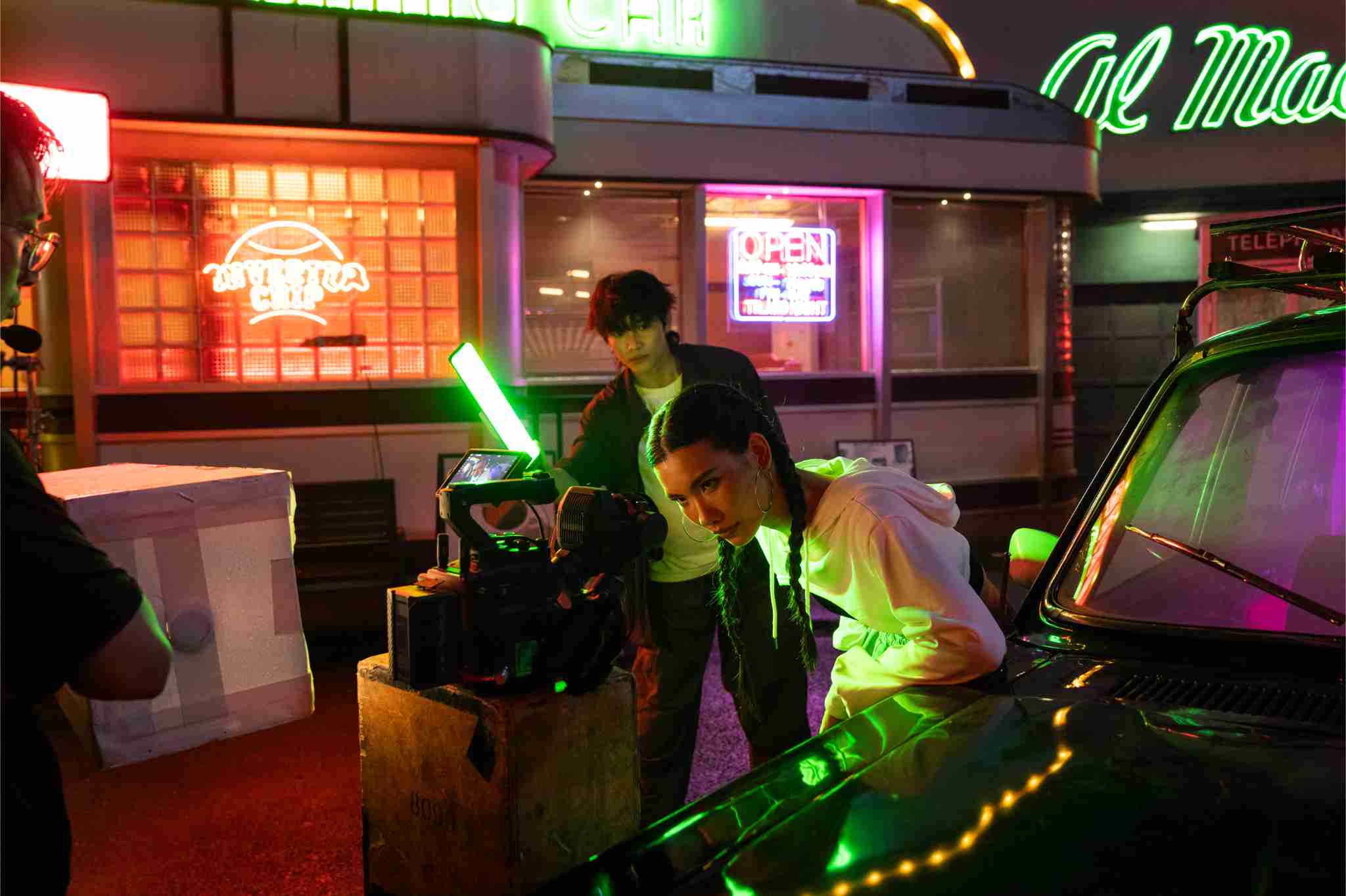 Full-Color Wand LED Light - Image 14