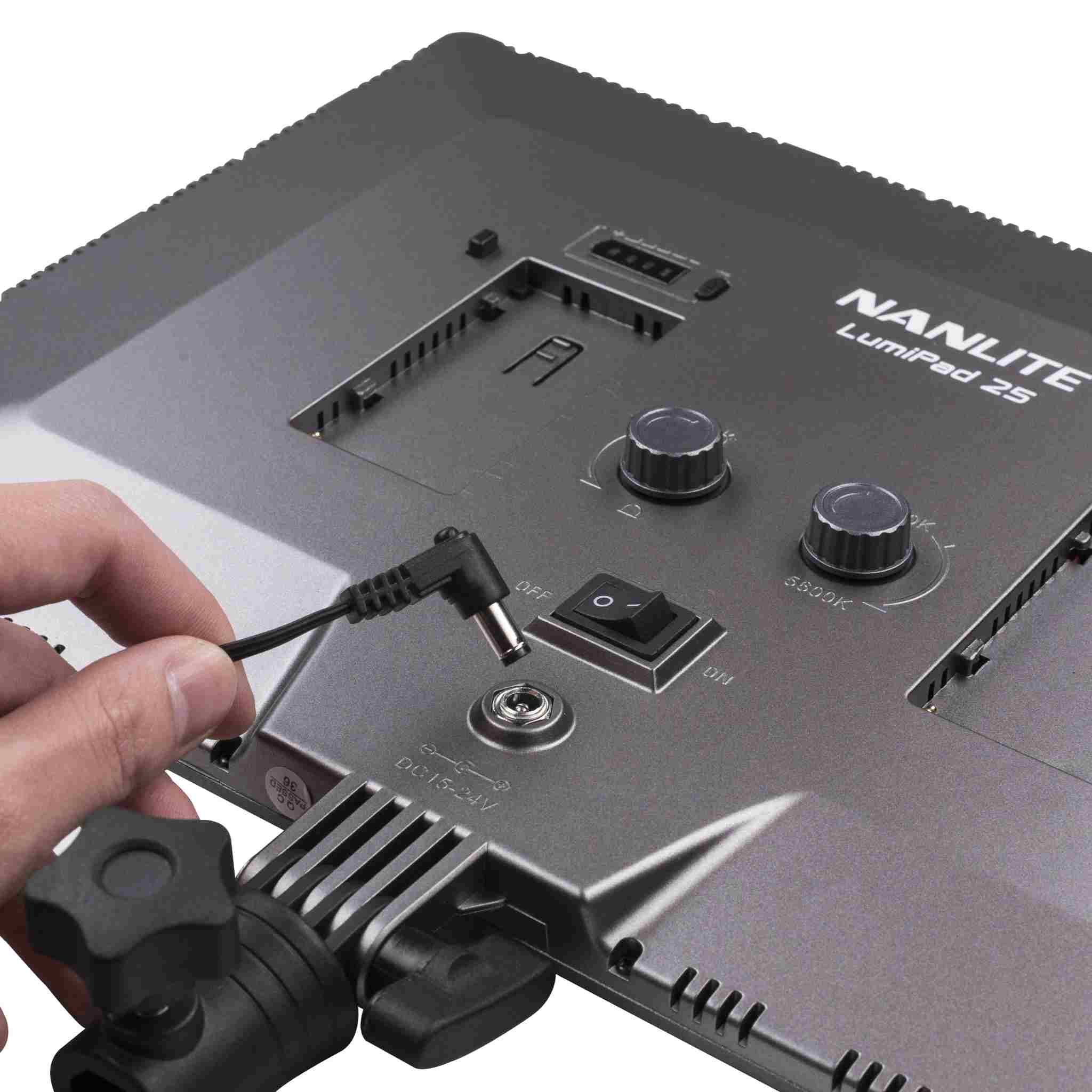 Nanlite LumiPad 25 LED Panel Light - Image 7
