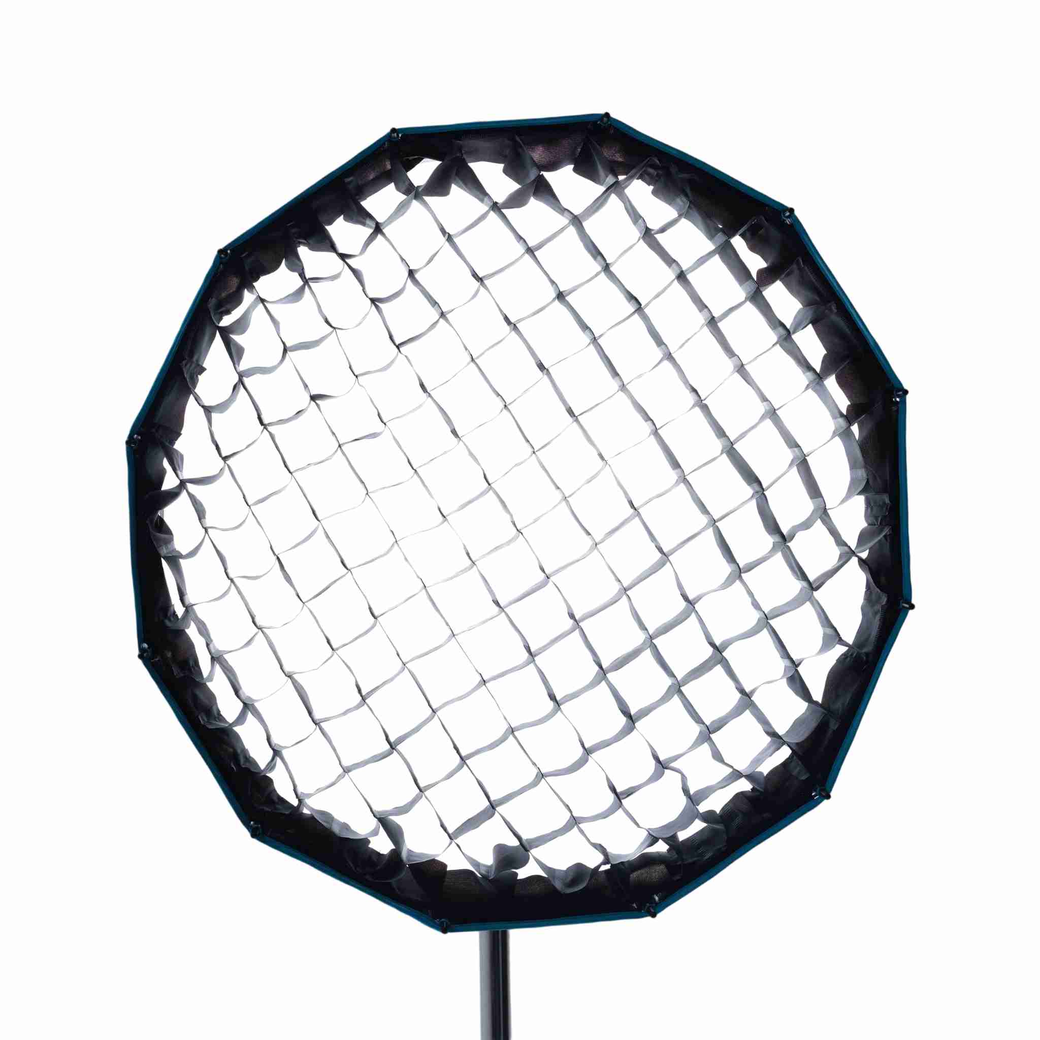 Rapid 60 Softbox with Grid and FM Mount - Image 5